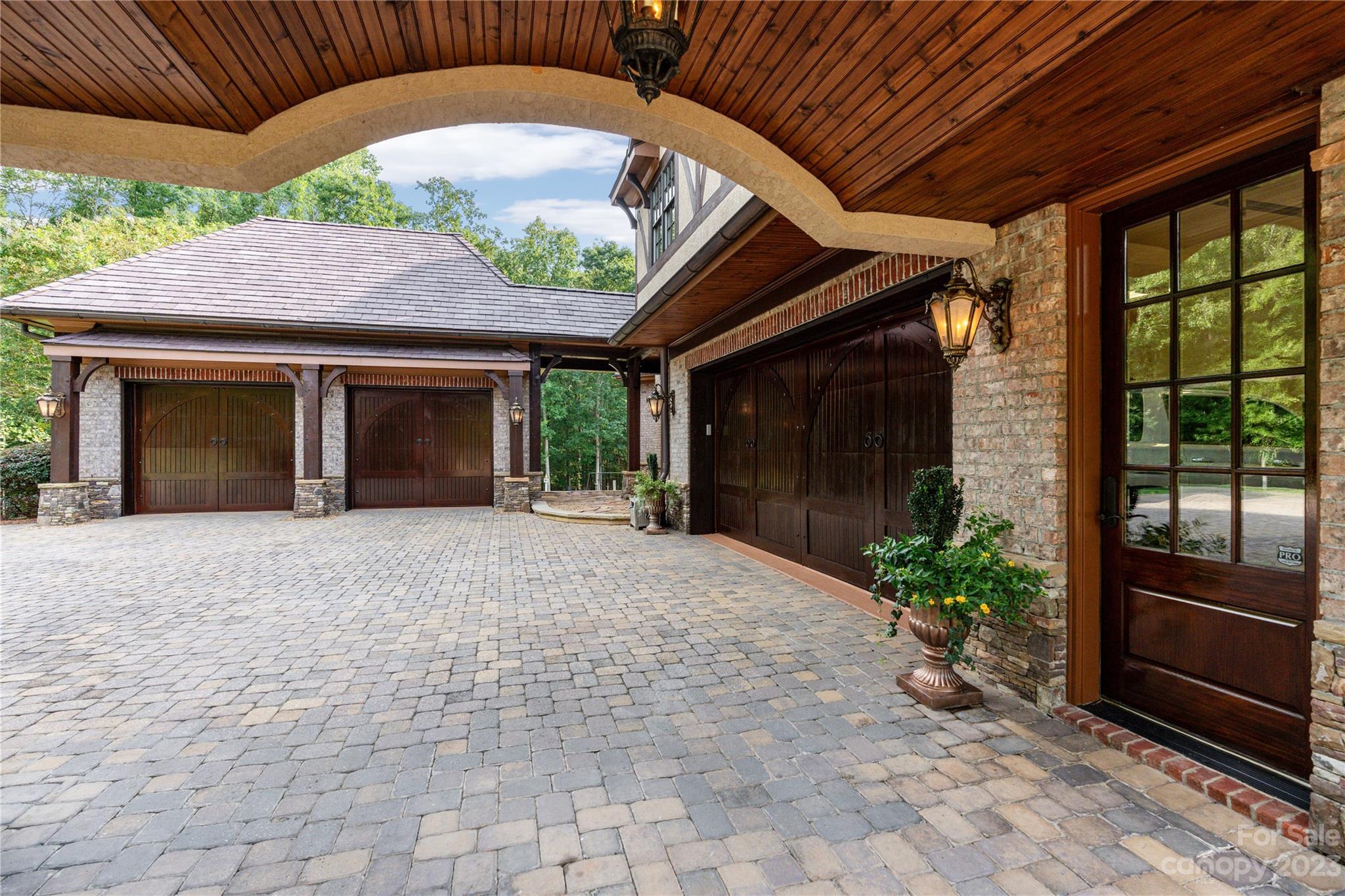 1007 Eirlys Lane Matthews, NC 28104 - Photo 35 of 48