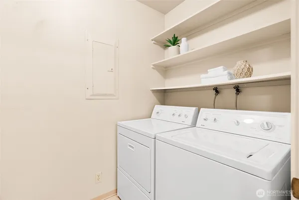 $559,000 | 330 Grow Avenue Northwest, Unit C3, Bainbridge Island, WA 98110