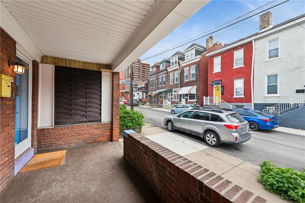 4207 Post Street Pittsburgh, PA 15201 - Photo 3 of 36 Gallery Image 3