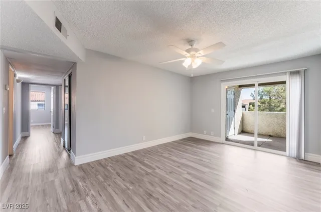 $1,500 | 3151 North Soaring Gulls Drive, Unit 2096, Las Vegas, NV 89128