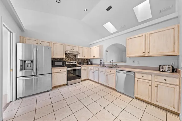 $395,000 | 2708 Kayak Court, St. Cloud, FL 34772