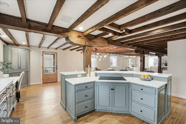 $895,000 | 475 Snavely Mill Road, Lititz, PA 17543