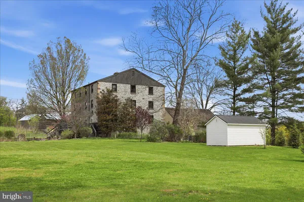 $895,000 | 475 Snavely Mill Road, Lititz, PA 17543