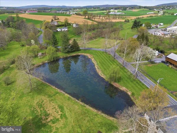 $895,000 | 475 Snavely Mill Road, Lititz, PA 17543