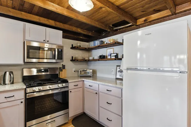 $925,000 | 45 Crittenden Road, Bradford, NH 03221