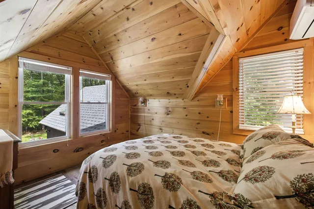 $925,000 | 45 Crittenden Road, Bradford, NH 03221