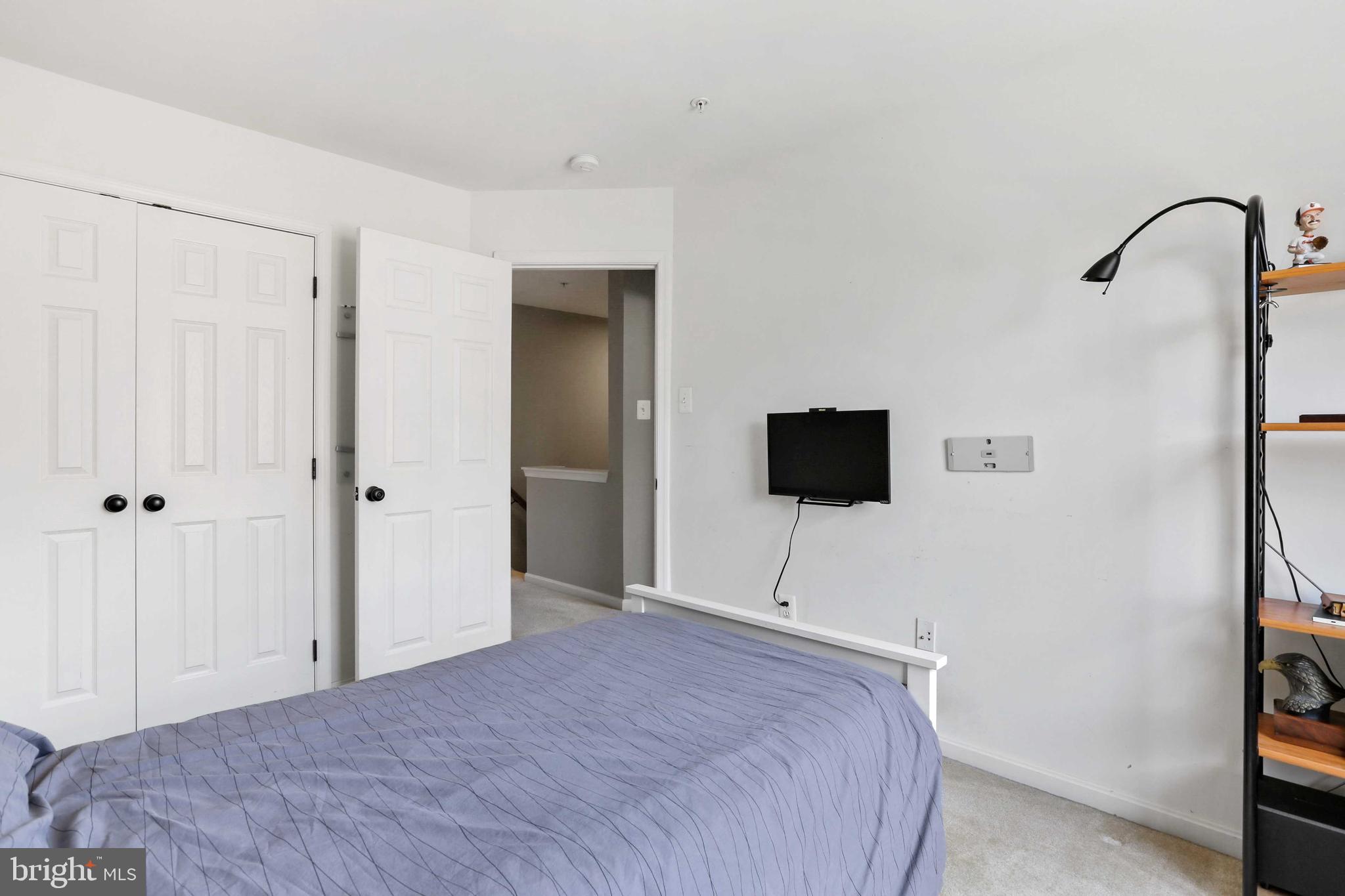 2064 Clipper Park Road Baltimore, MD 21211 - Photo 30 of 35 Bedroom 3