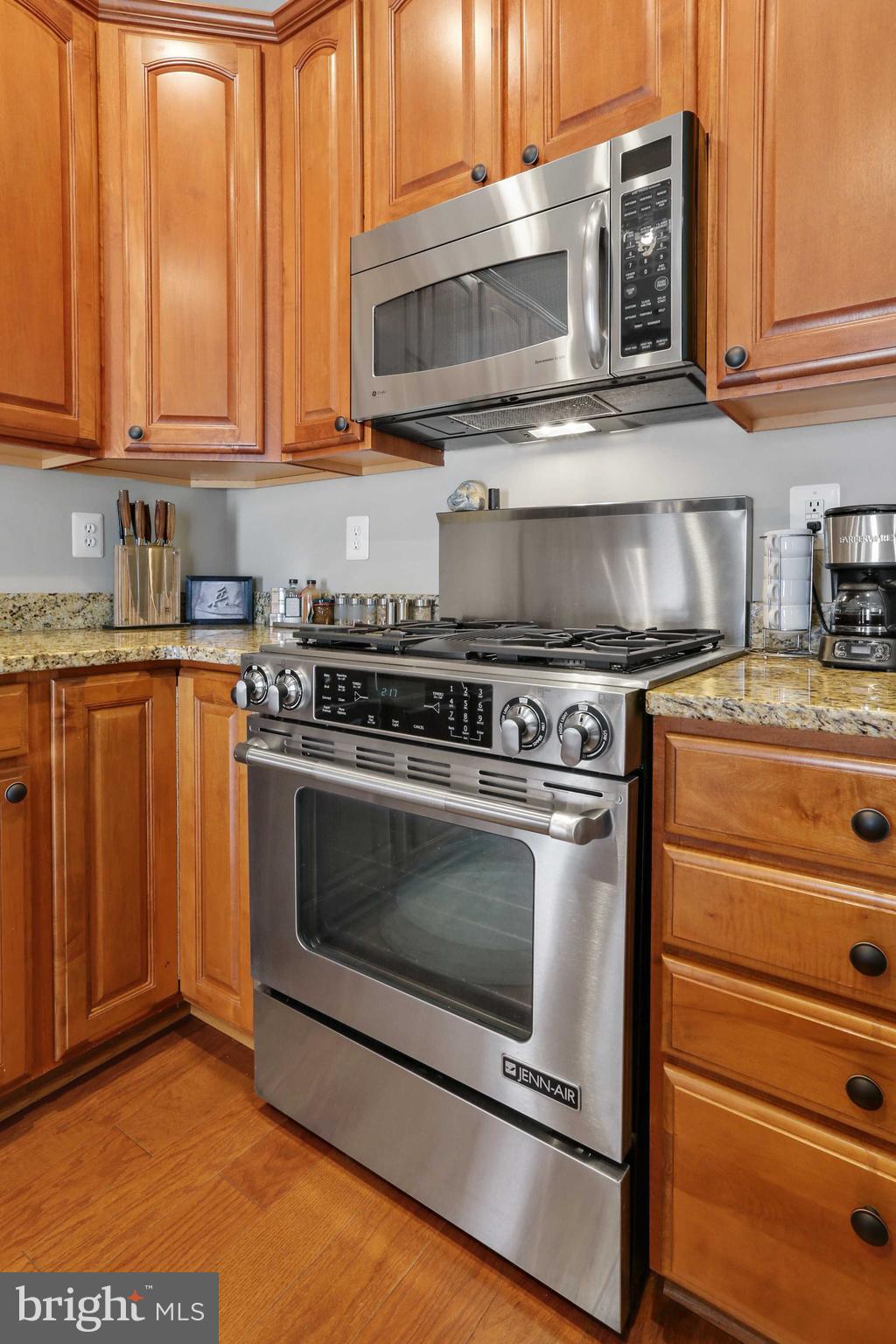 2064 Clipper Park Road Baltimore, MD 21211 - Photo 9 of 35 Kitchen