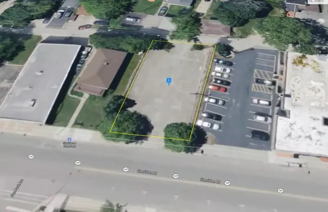 $34,999 | 1620 Sheridan Road, North Chicago, IL 60064