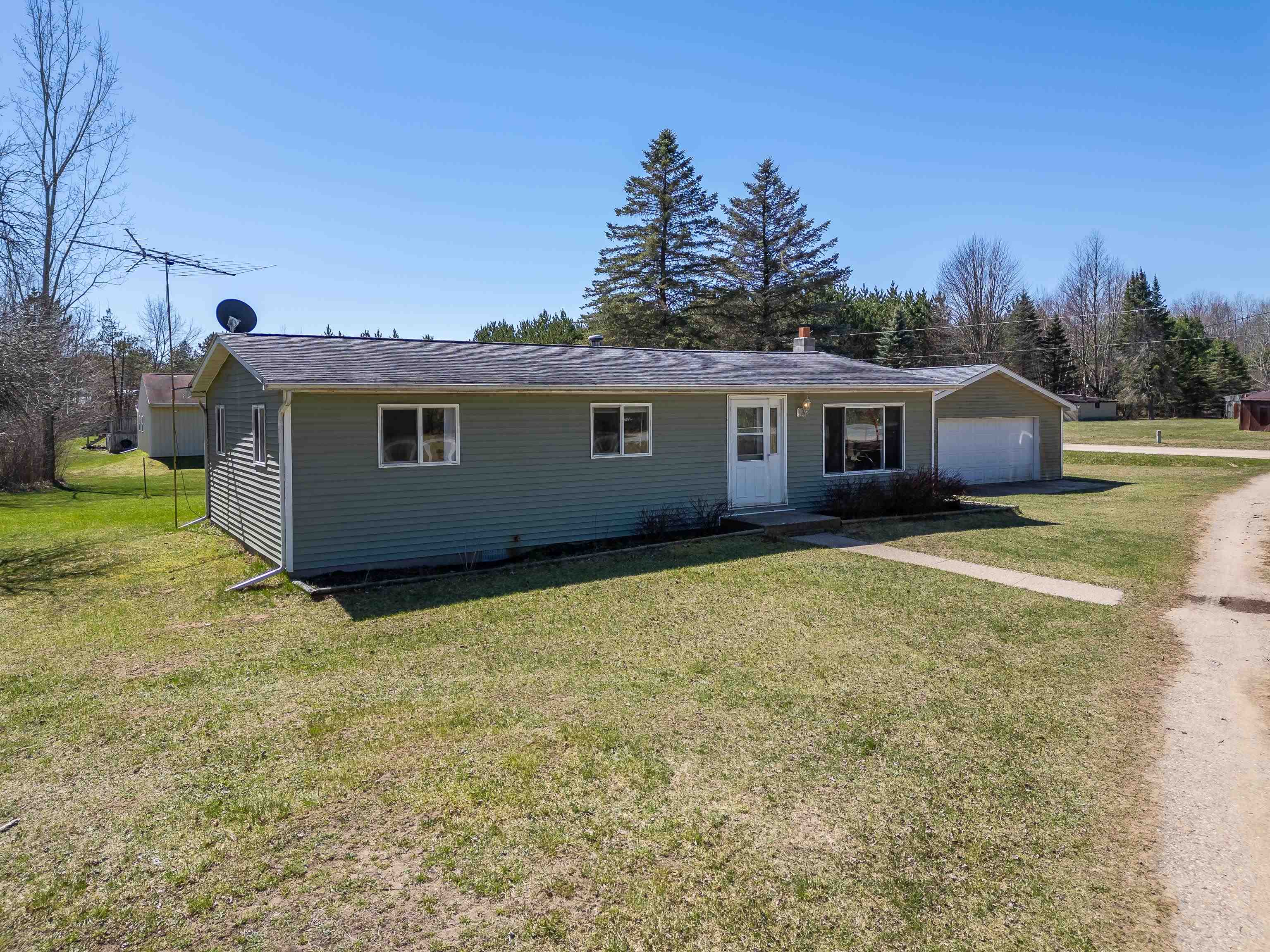 995 West Howard Road Beaverton, MI 48612 - Photo 47 of 53