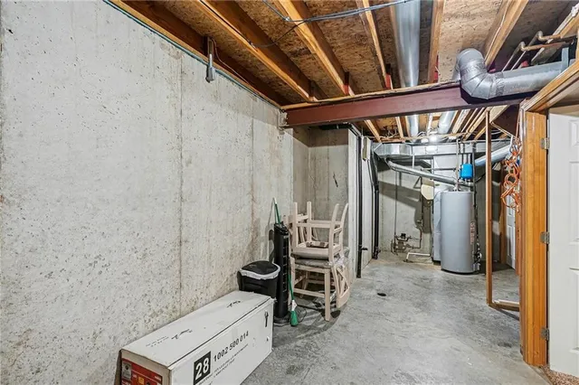 $335,000 | 7332 North Congress Avenue, Kansas City, MO 64152