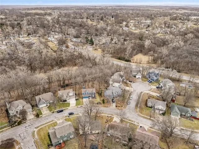 $335,000 | 7332 North Congress Avenue, Kansas City, MO 64152