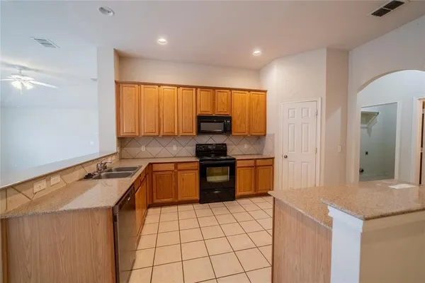 $2,295 | 7509 Dalton Drive, McKinney, TX 75070