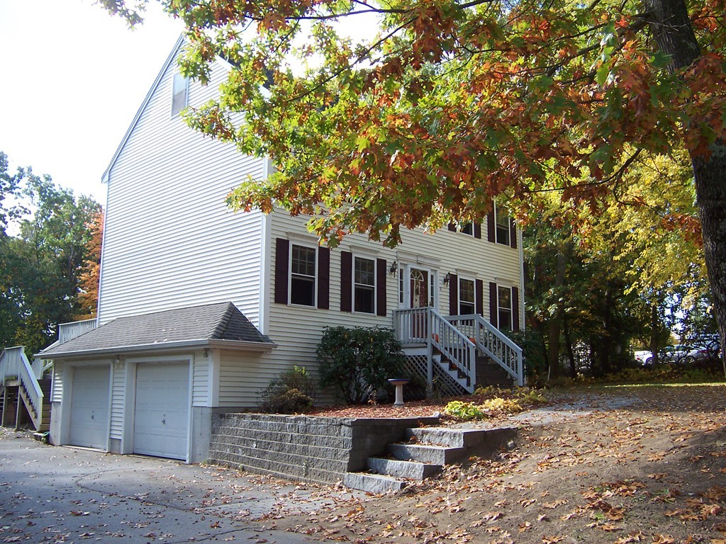 14 Grandview Road Haverhill, MA 01832 - Photo 2 of 26 Gallery Image 2