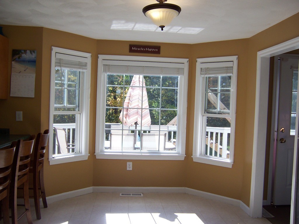 14 Grandview Road Haverhill, MA 01832 - Photo 5 of 26 Gallery Image 5