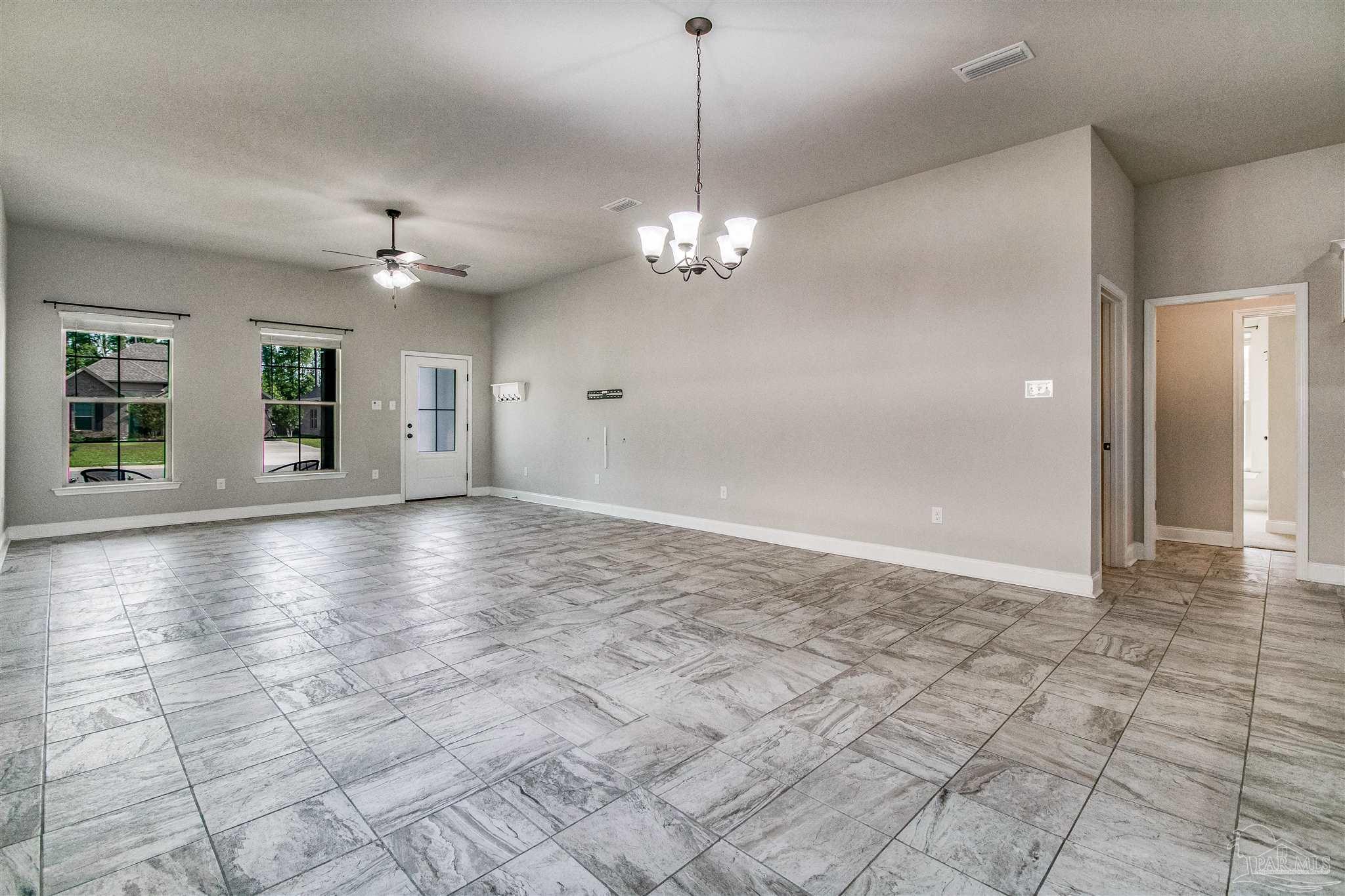 307 Topeka Road Pensacola, FL 32514 - Photo 5 of 40 Gallery Image 5