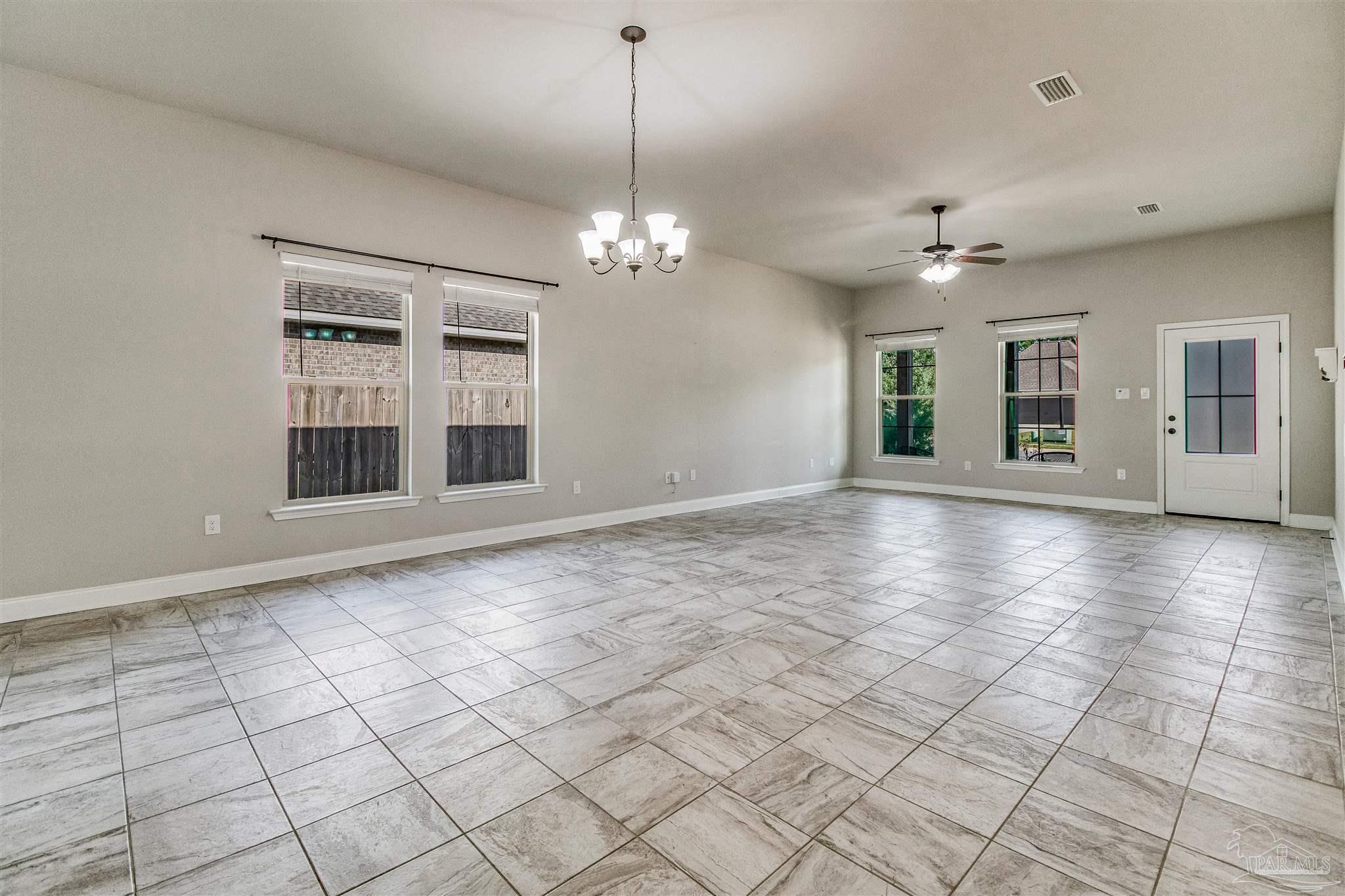 307 Topeka Road Pensacola, FL 32514 - Photo 6 of 40 Gallery Image 6