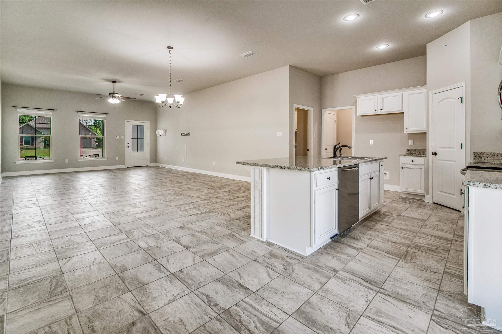 307 Topeka Road Pensacola, FL 32514 - Photo 8 of 40 Gallery Image 8