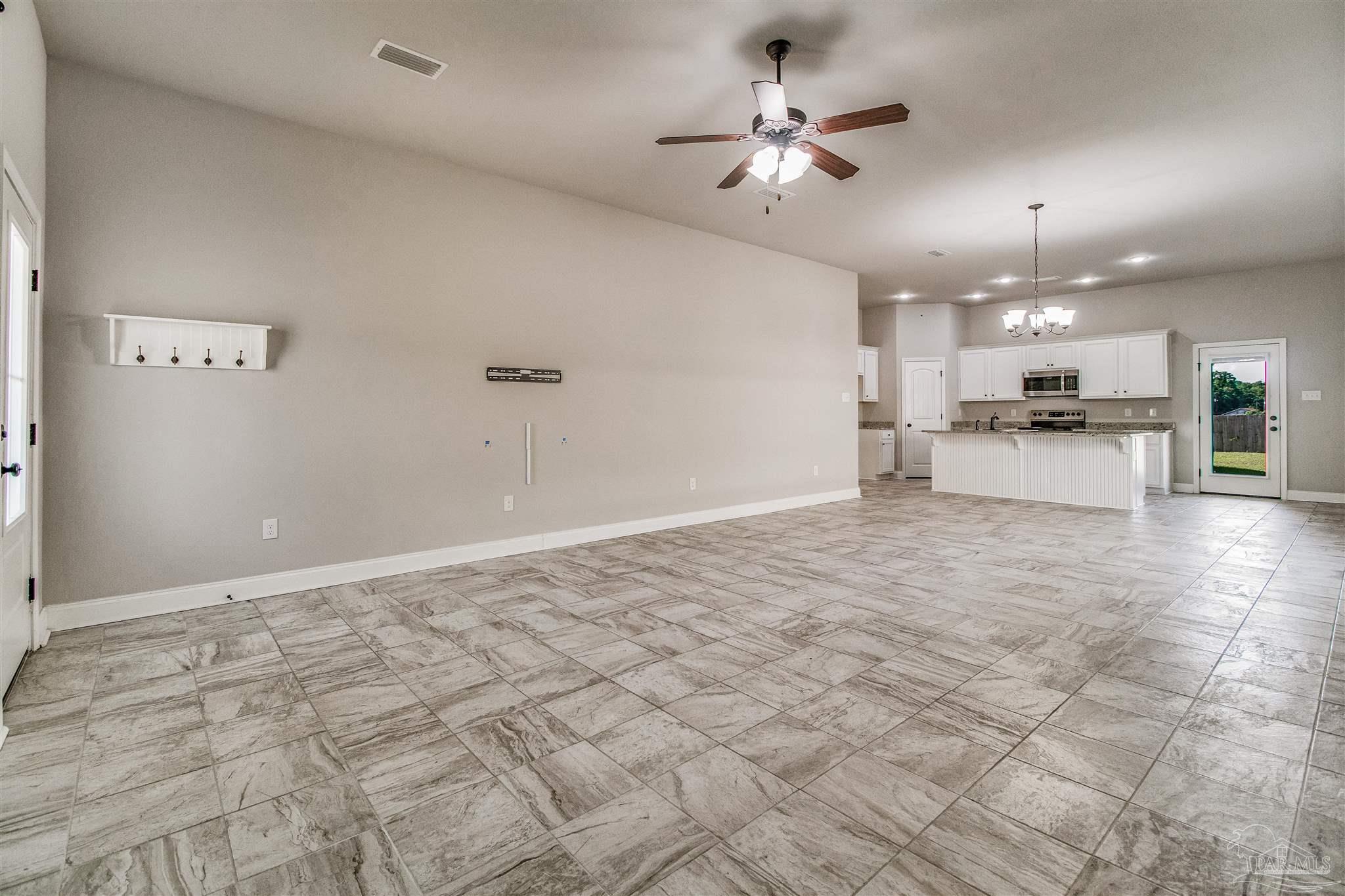 307 Topeka Road Pensacola, FL 32514 - Photo 9 of 40 Gallery Image 9