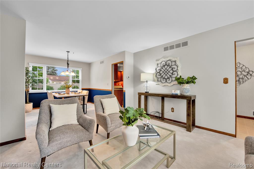 41895 Park Ridge Road Novi, MI 48375 - Photo 15 of 38