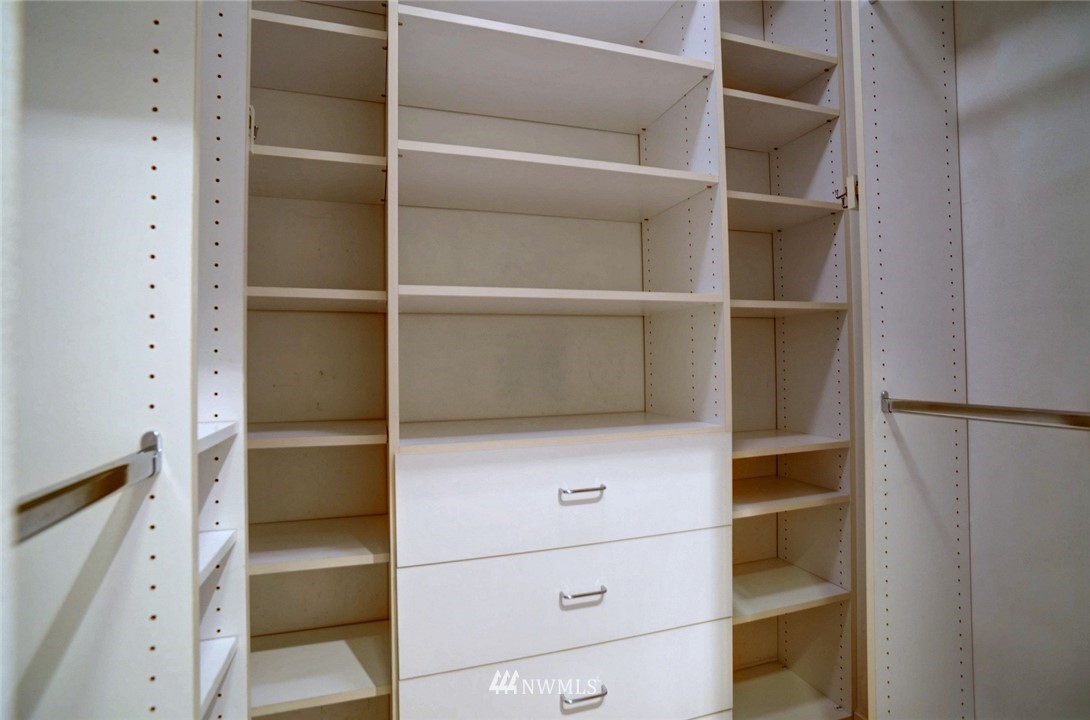 2000 Alaskan Way, Unit 544 Seattle, WA 98121 - Photo 13 of 13 Gallery Image 13