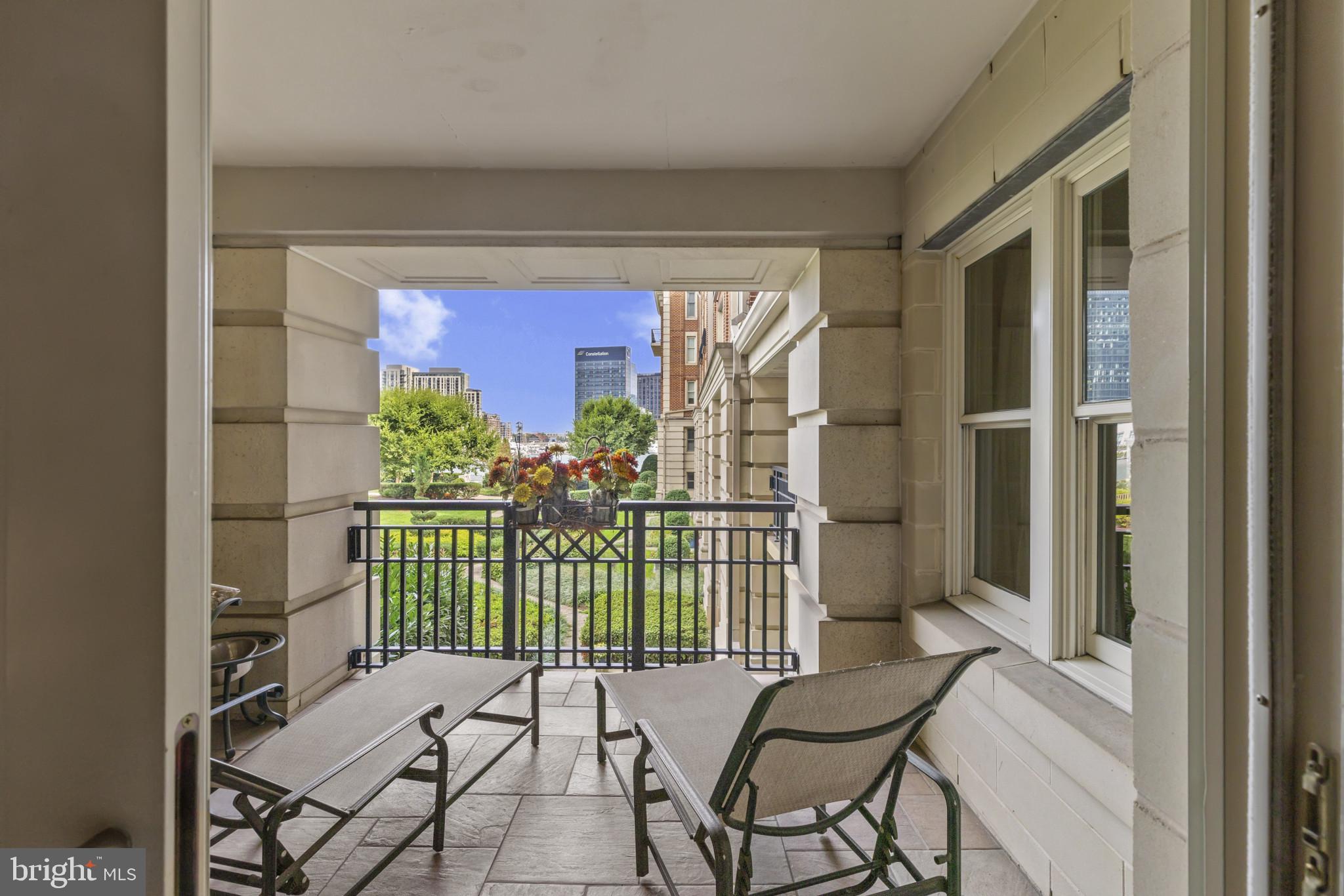 801 Key Highway, Unit 251 Baltimore, MD 21230 - Photo 31 of 57 a view of a porch with furniture