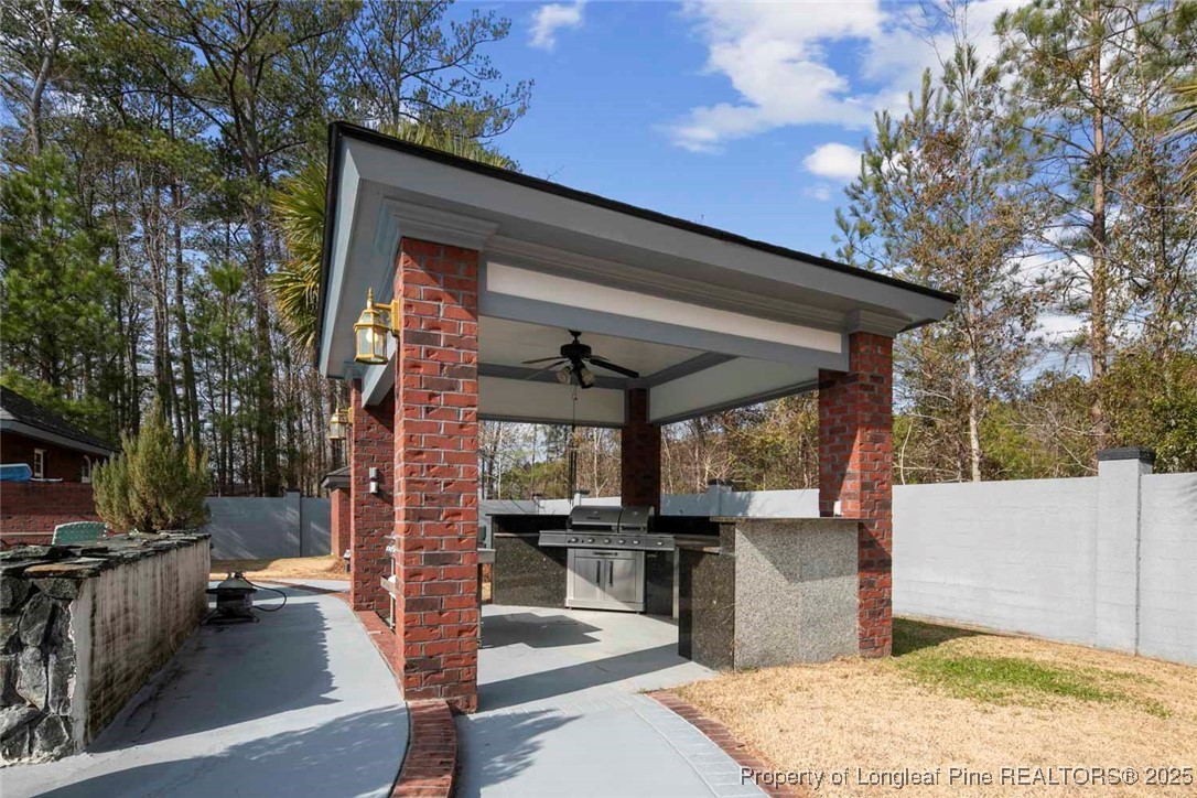 5304 Pineview Road Lumberton, NC 28360 - Photo 12 of 49