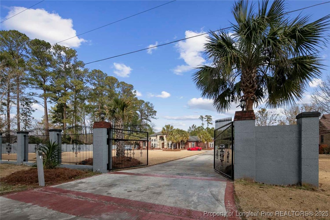 5304 Pineview Road Lumberton, NC 28360 - Photo 6 of 49