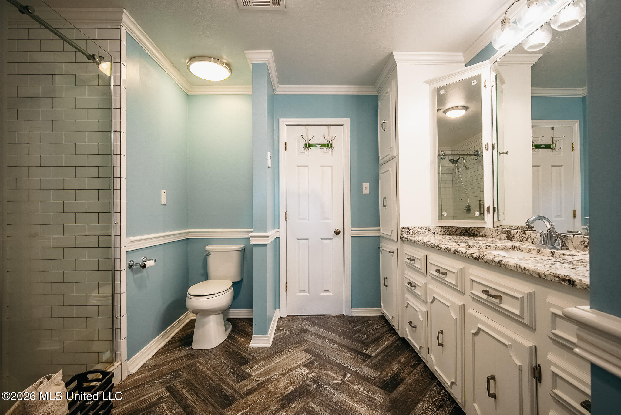 2139 Warren Hood Road Hermanville, MS 39086 - Photo 63 of 115 Upstairs Primary Bathroom
