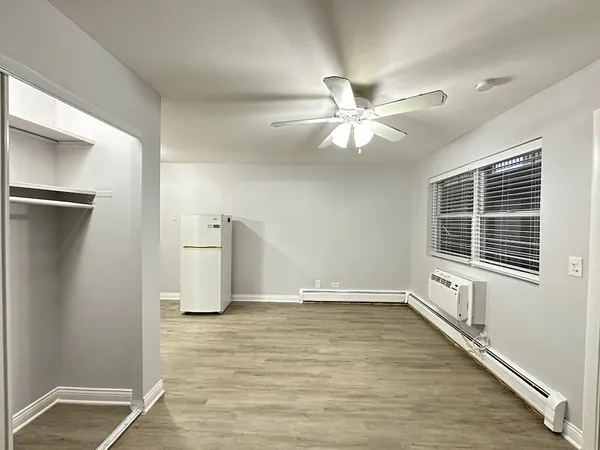 $1,195 | 4547 North Dover Street, Unit 2F, Chicago, IL 60640