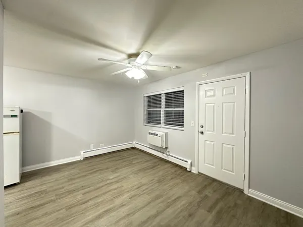 $1,195 | 4547 North Dover Street, Unit 2F, Chicago, IL 60640