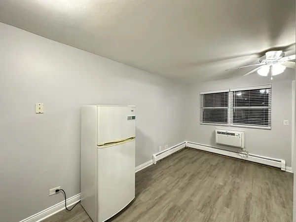 $1,195 | 4547 North Dover Street, Unit 2F, Chicago, IL 60640