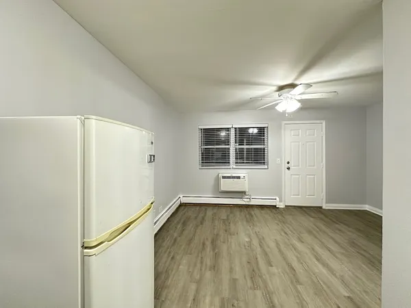 $1,195 | 4547 North Dover Street, Unit 2F, Chicago, IL 60640