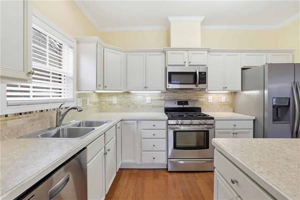 1705 Rolling View Drive Cumming, GA 30040 - Photo 18 of 26