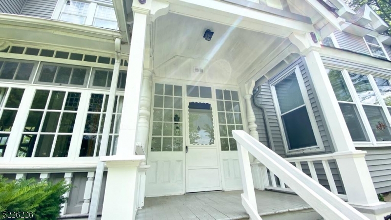 74 Kent Pl Boulevard, Unit 2 Summit, NJ 07901 - Photo 4 of 15