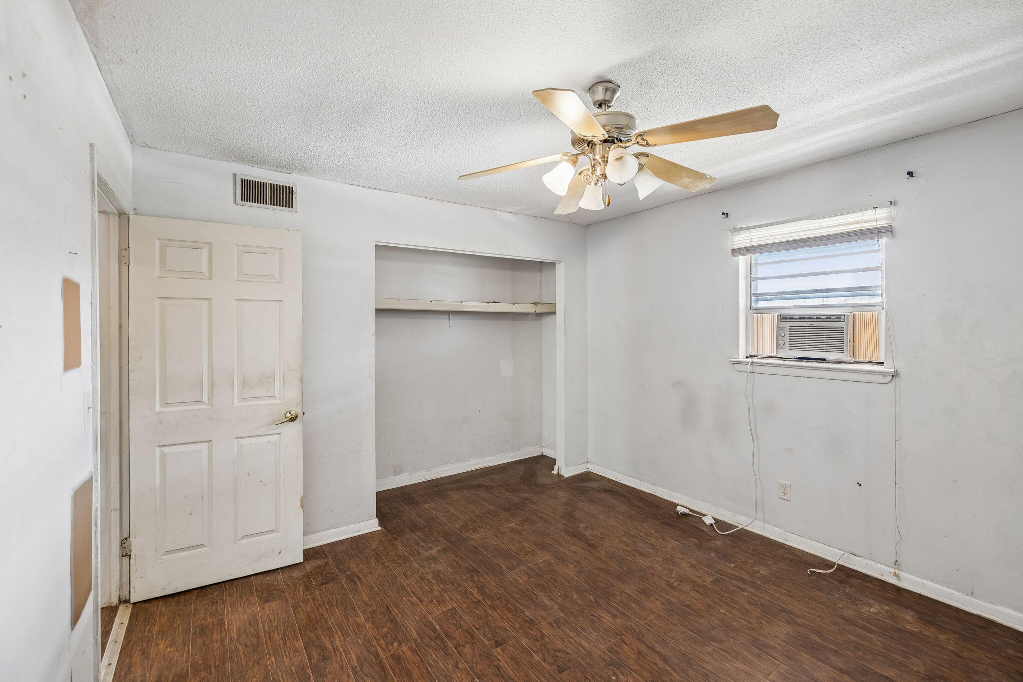 1215 Gadd Road, Unit A & B Hixson, TN 37343 - Photo 16 of 44 17-1215 Gadd Rd Chattanooga - 017 - Copy