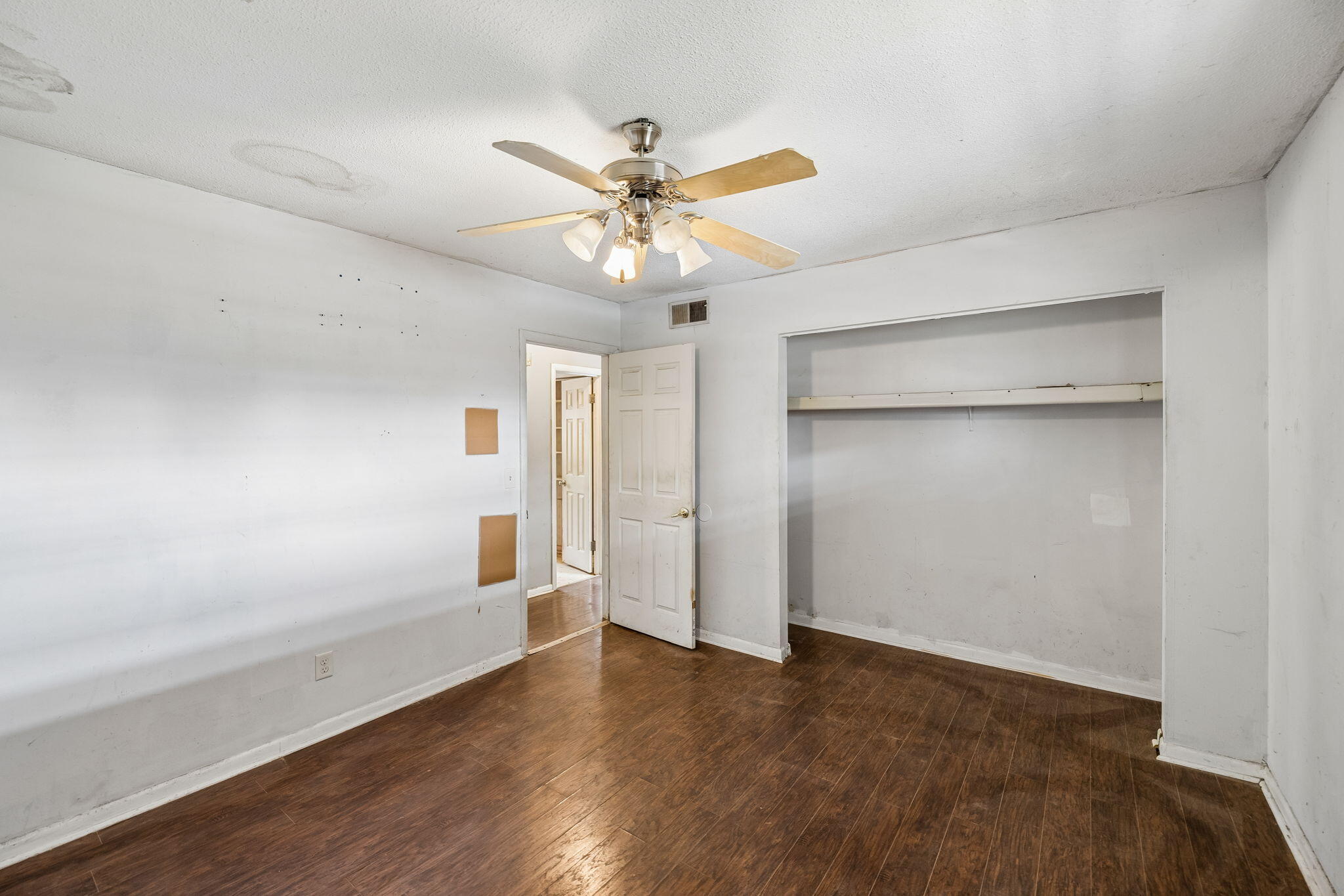 1215 Gadd Road, Unit A & B Hixson, TN 37343 - Photo 17 of 44 18-1215 Gadd Rd Chattanooga - 018 - Copy