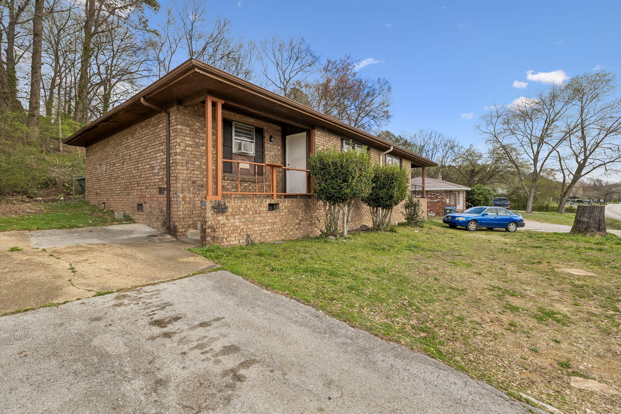 1215 Gadd Road, Unit A & B Hixson, TN 37343 - Photo 2 of 44 2-1215 Gadd Rd Chattanooga - 002 - Copy