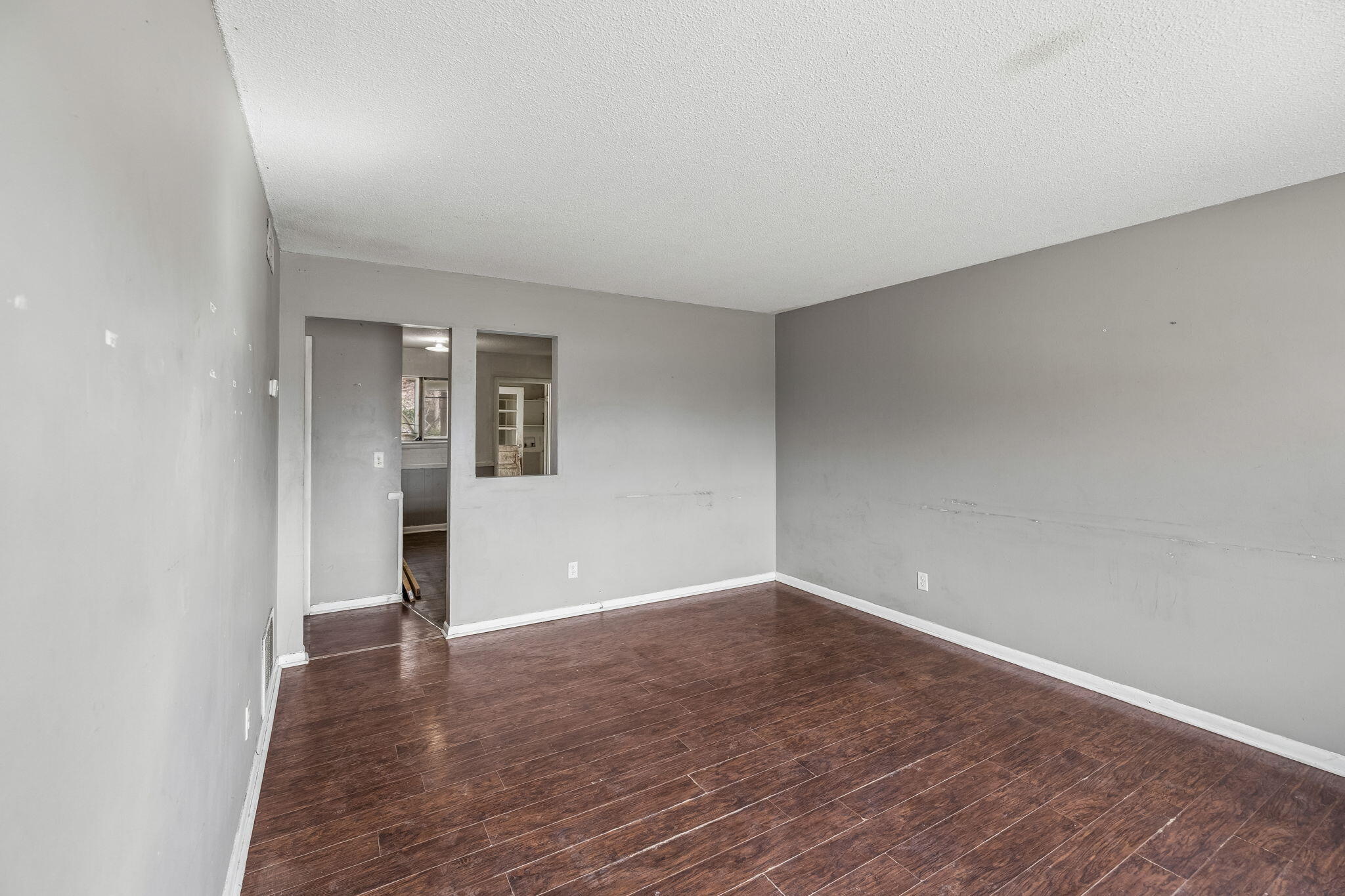 1215 Gadd Road, Unit A & B Hixson, TN 37343 - Photo 4 of 44 4-1215 Gadd Rd Chattanooga - 004 - Copy