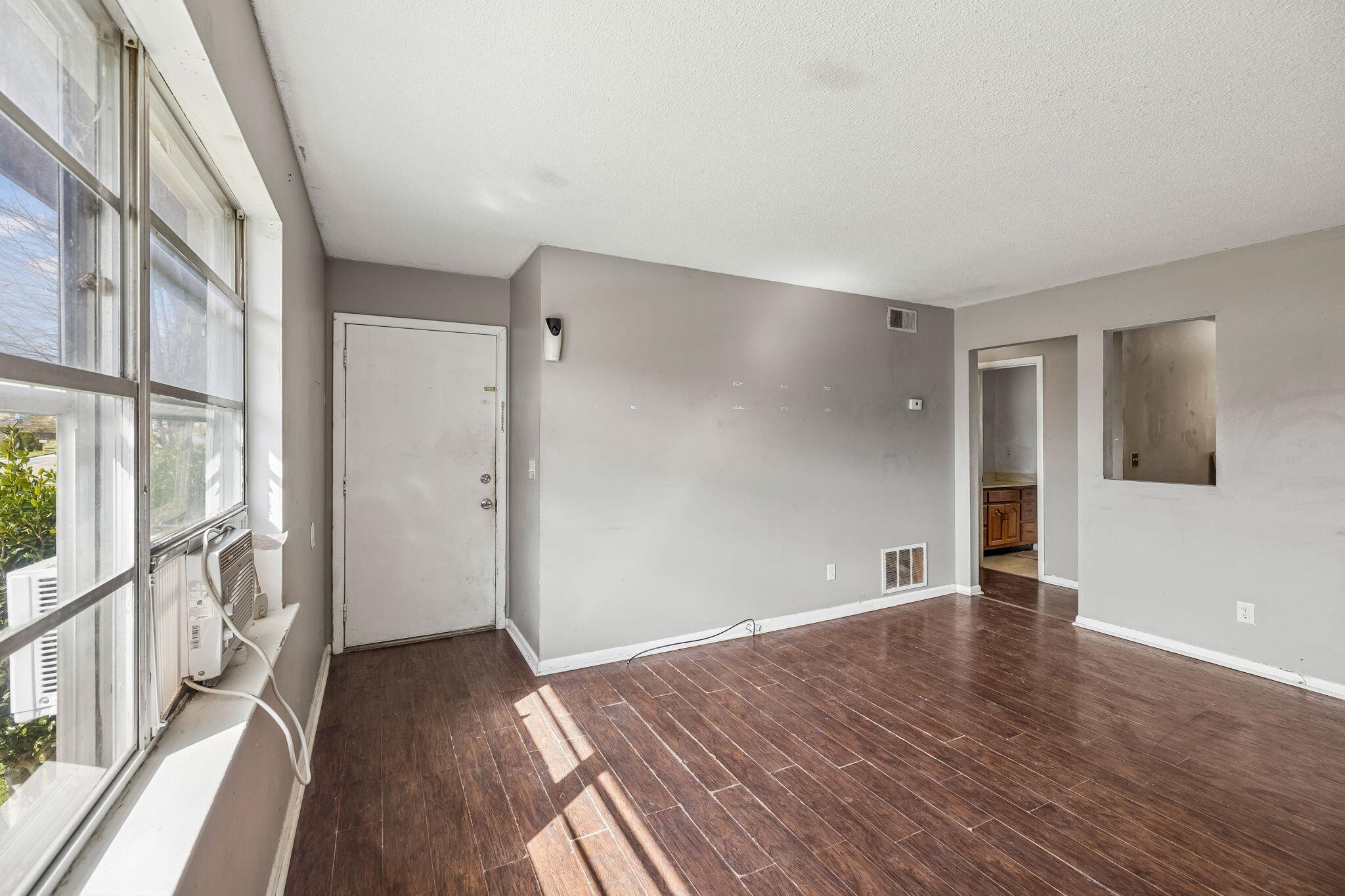 1215 Gadd Road, Unit A & B Hixson, TN 37343 - Photo 5 of 44 5-1215 Gadd Rd Chattanooga - 005 - Copy