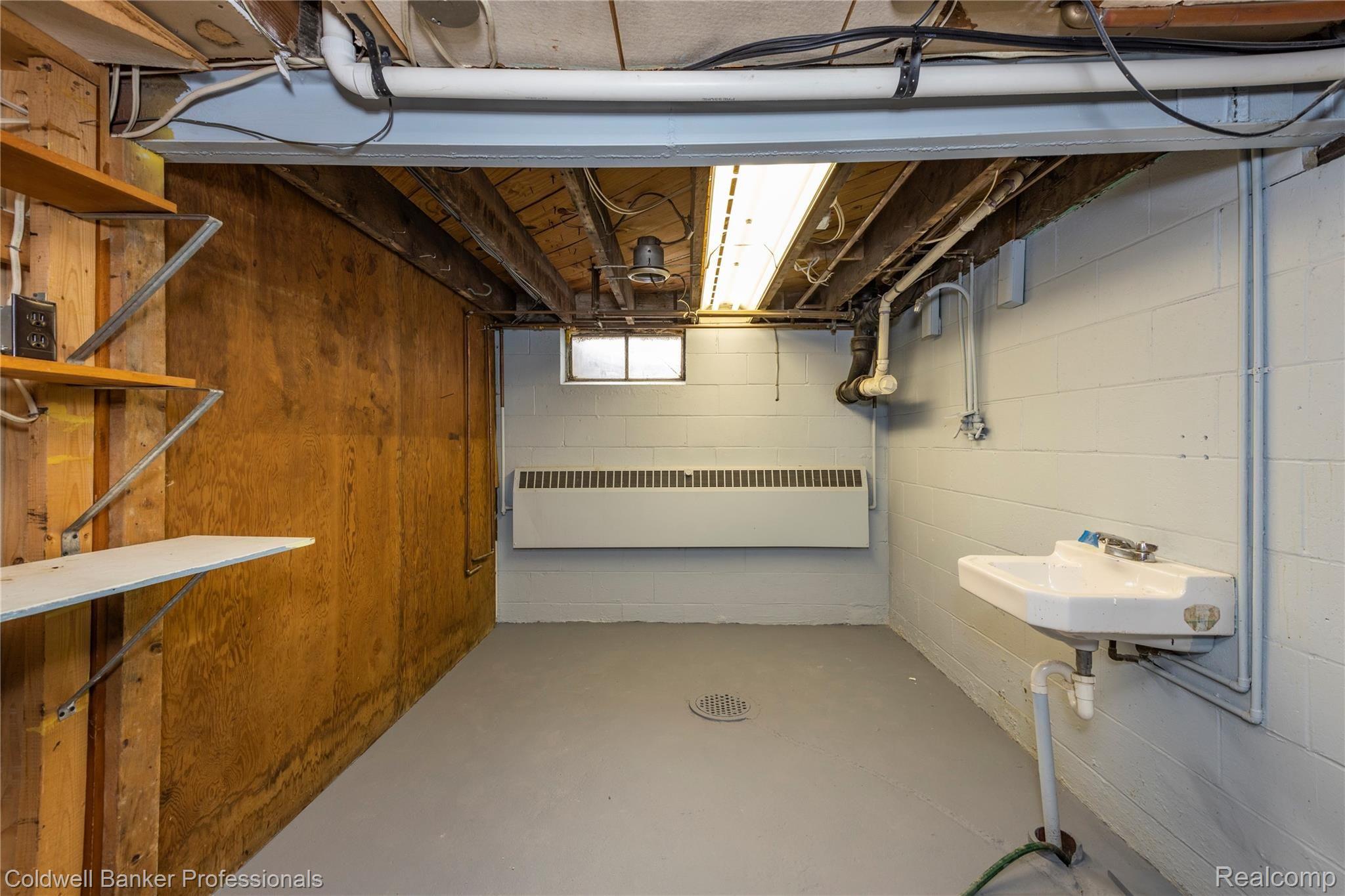 5849 Shattuck Road Saginaw, MI 48603 - Photo 30 of 41 0R5A7124.jpg