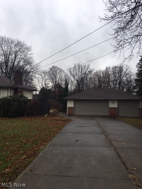 874 Bears Den Road Youngstown, OH 44509 - Photo 2 of 7 Gallery Image 2