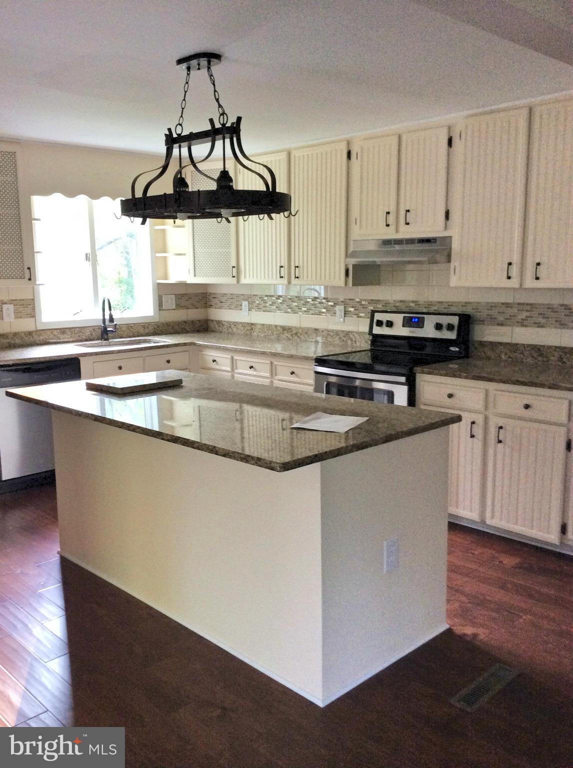 25351 Three Notch Road Hollywood, MD 20636 - Photo 10 of 27 Kitchen