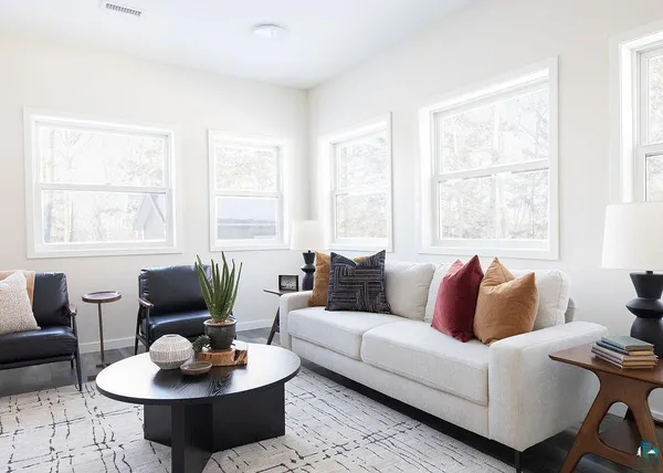 $724,000 | 417 Elk Street, Duluth, MN 55803