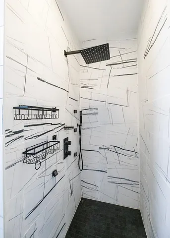 $724,000 | 417 Elk Street, Duluth, MN 55803