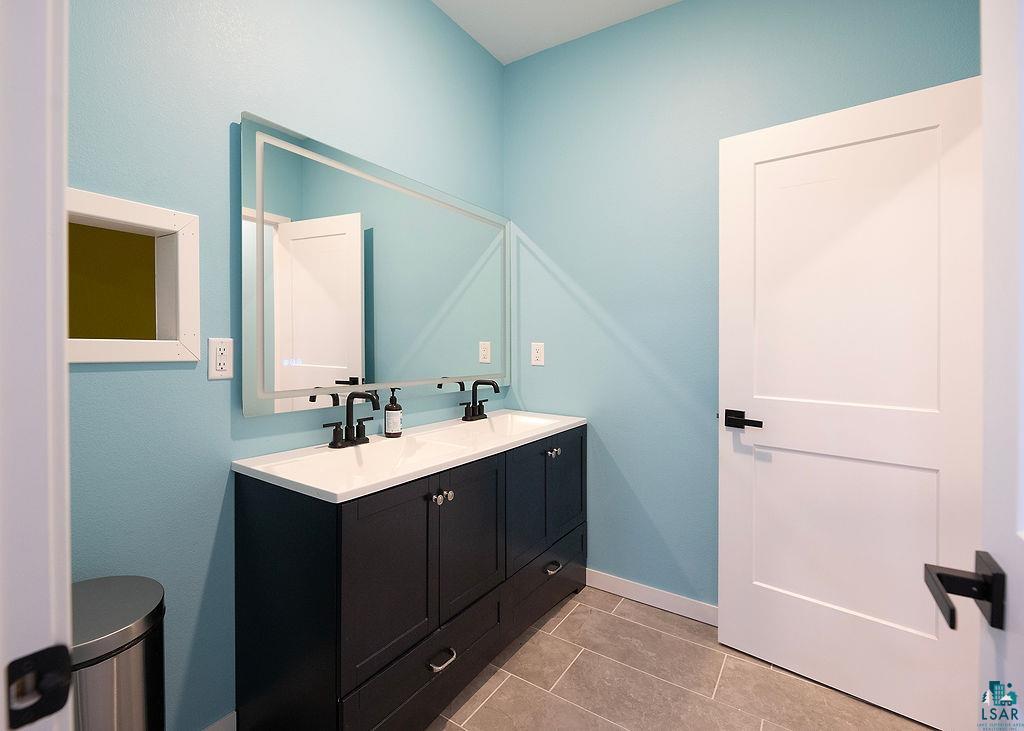 417 Elk Street Duluth, MN 55803 - Photo 40 of 65