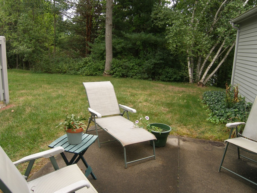 612 Ridgefield Circle, Unit C Clinton, MA 01510 - Photo 13 of 21 Gallery Image 13