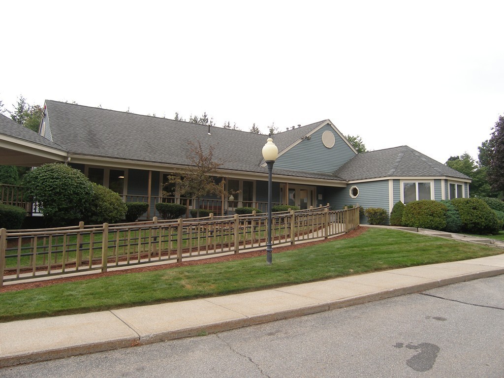 612 Ridgefield Circle, Unit C Clinton, MA 01510 - Photo 14 of 21 Gallery Image 14