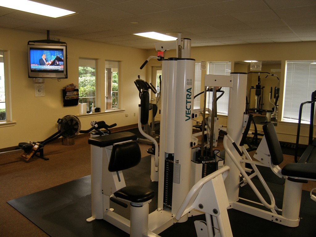 612 Ridgefield Circle, Unit C Clinton, MA 01510 - Photo 18 of 21 Gallery Image 18