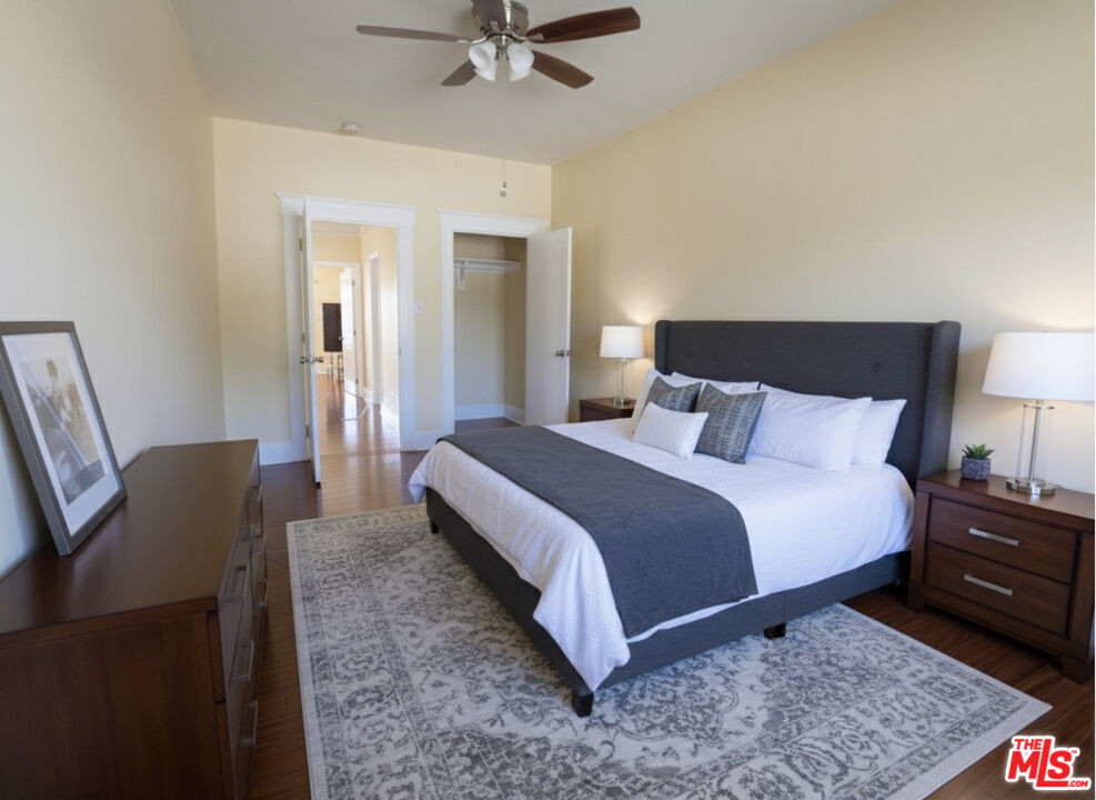 2928 Walton Avenue, Unit 2930 Los Angeles, CA 90007 - Photo 2 of 8